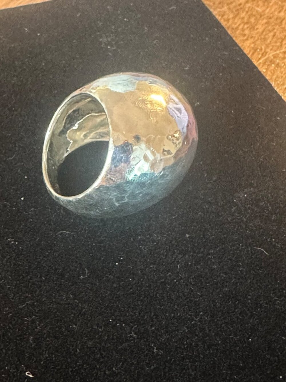 IPPOLITA Hammered Dome Ring in Sterling Silver. - Picture 3 of 6